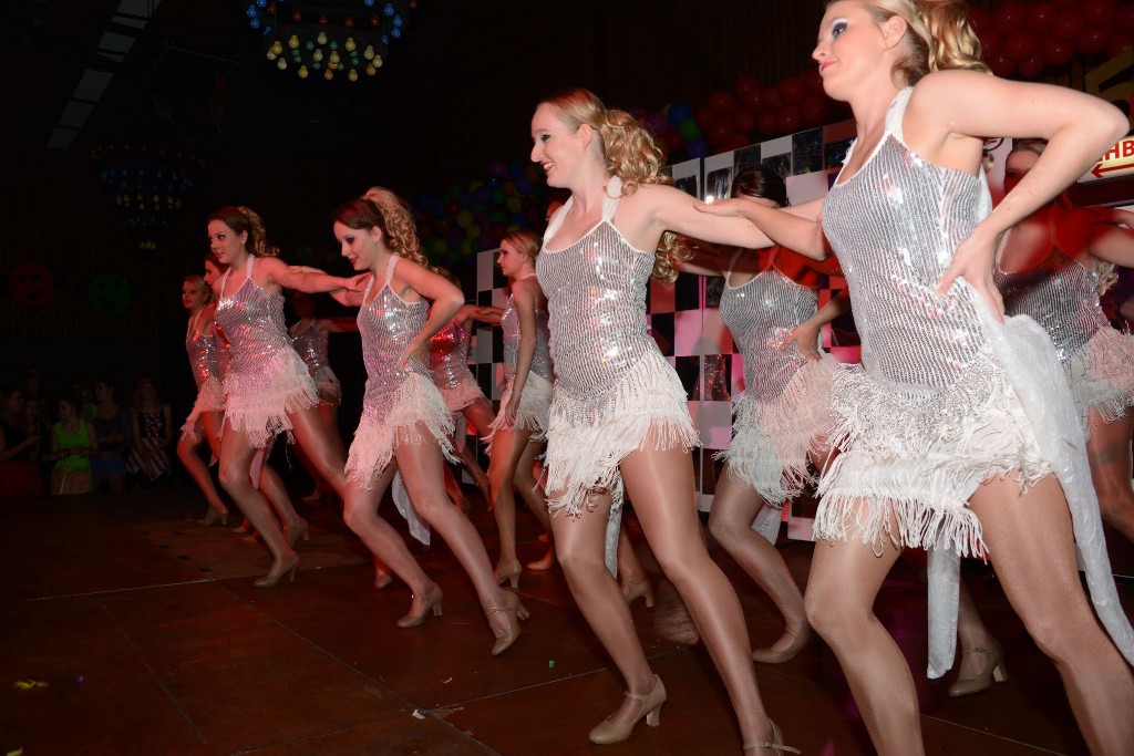 ../Images/Jubileum feest 5x11 181.jpg